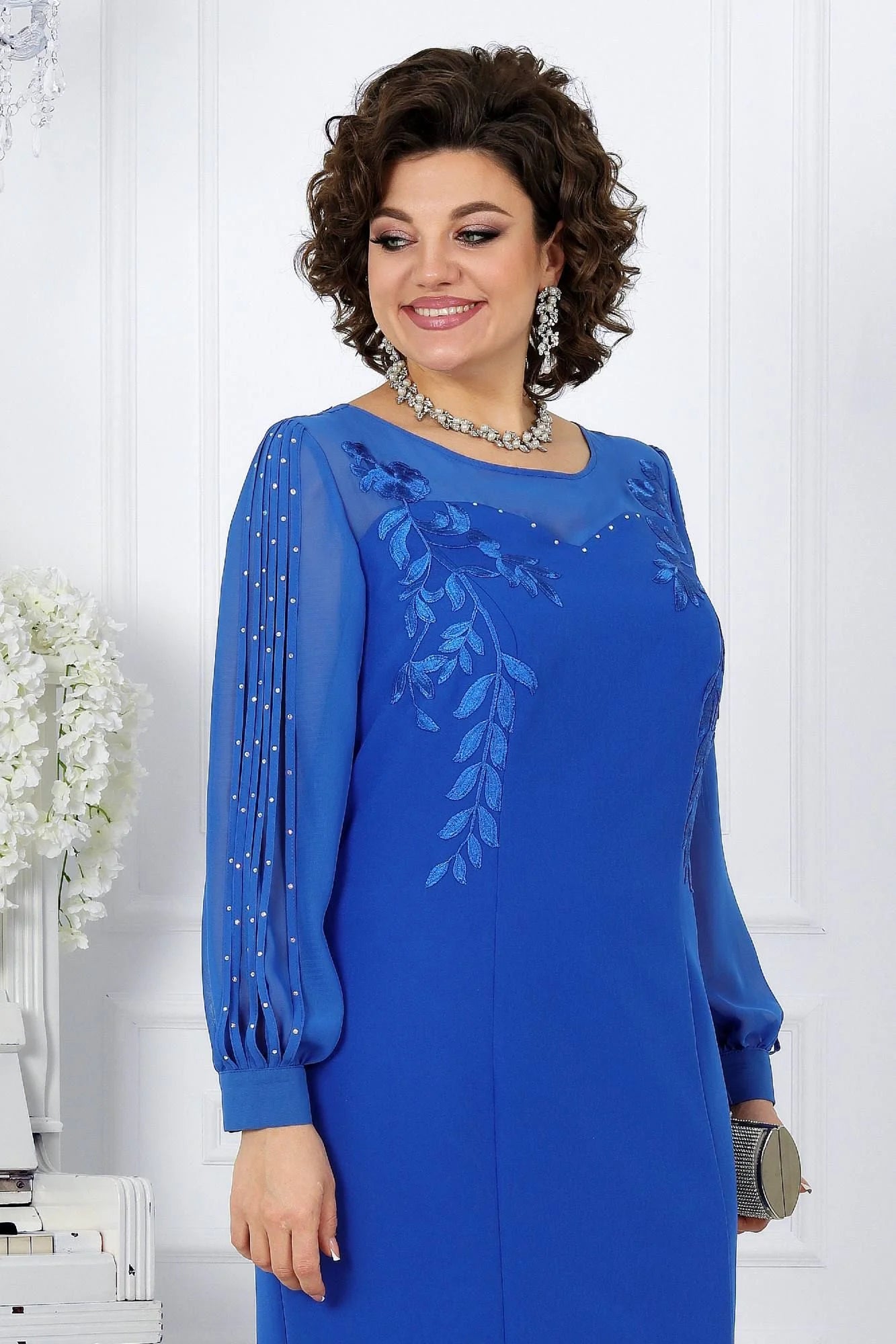 HELENA | Szykowna Sukienka z Haftem